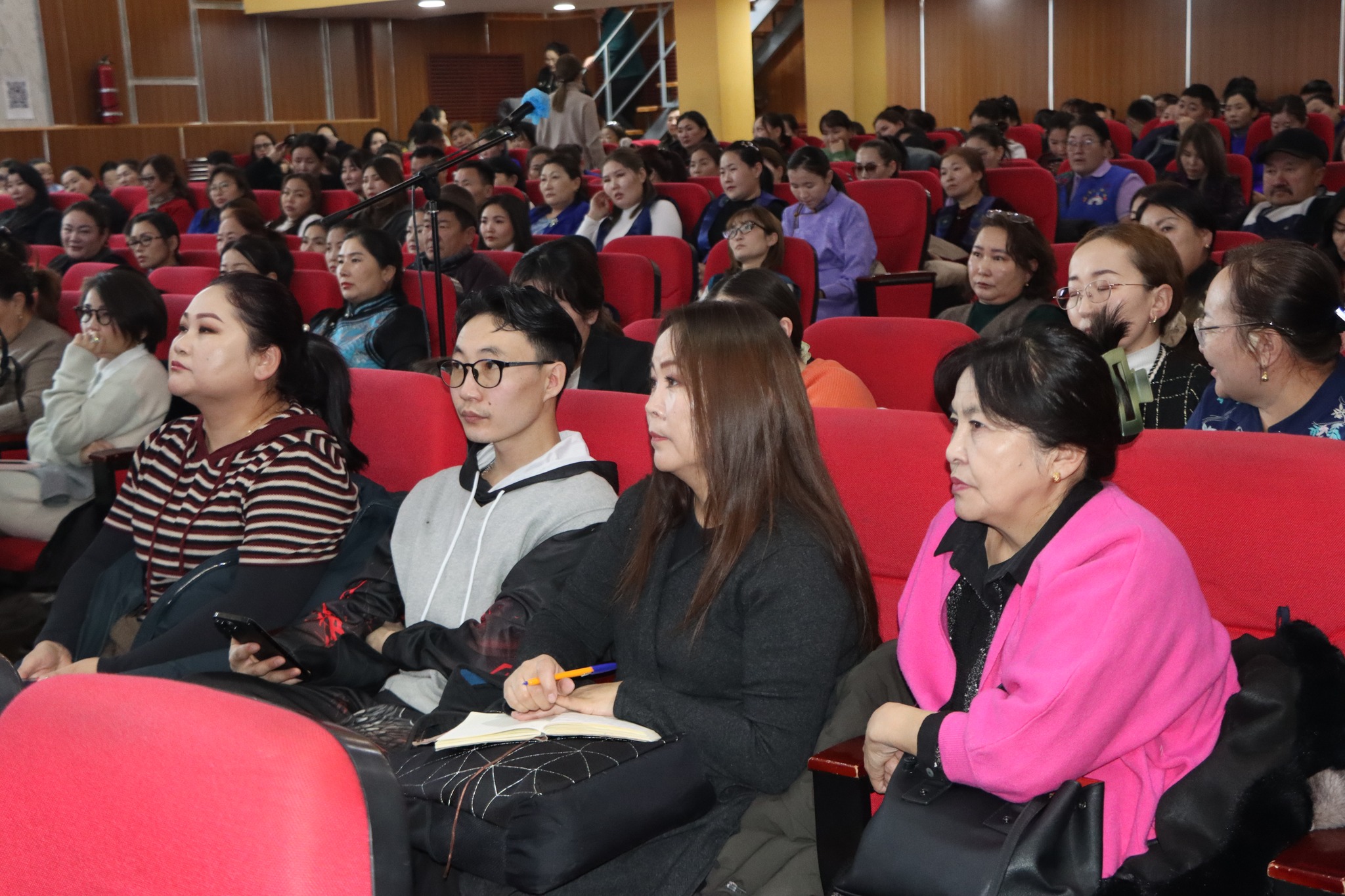 609106279_863196643127745_4848217668113293932_n