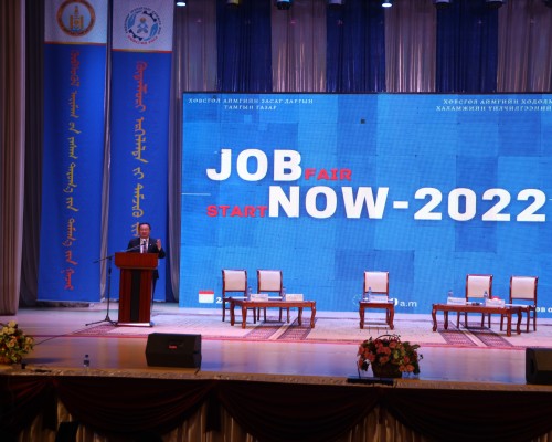 “Хөдөлмөр эрхлэлтийг дэмжих” нэрлэсэн жилийн хүрээнд JOB FAIR-2022 арга хэмжээг зохион байгуулав.