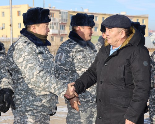 БАЯРЫН ӨДРҮҮДЭД ЭЭЛЖИНД ХОНОСОН АЛБА ХААГЧДАД БАЯРЫН БЭЛЭГ ГАРДУУЛЛАА